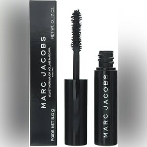 Marc Jacobs Velvet Noir Major Volume Mascara (Deluxe Travel Size)